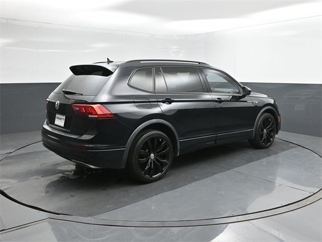 2021 Volkswagen Tiguan 2.0T SE R-Line Black
