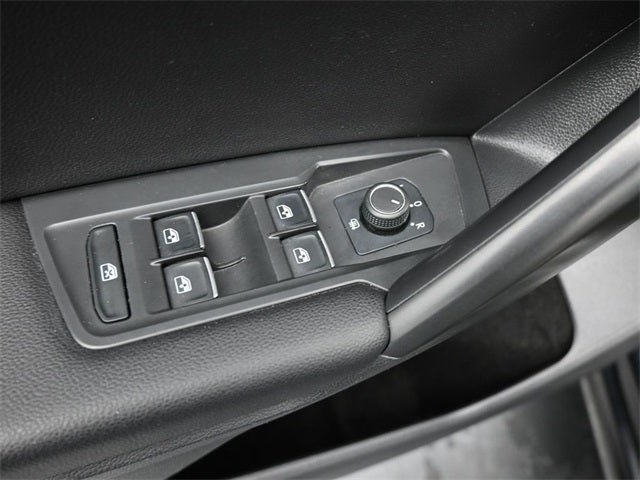 2021 Volkswagen Tiguan 2.0T SE R-Line Black