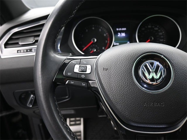 2021 Volkswagen Tiguan 2.0T SE R-Line Black