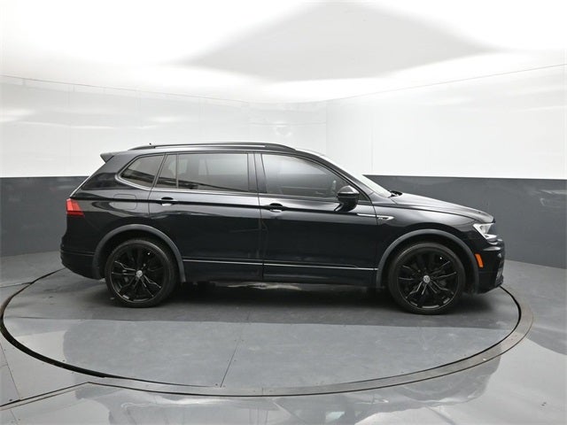 2021 Volkswagen Tiguan 2.0T SE R-Line Black