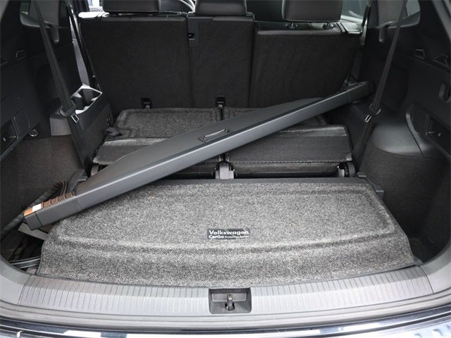 2021 Volkswagen Tiguan 2.0T SE R-Line Black