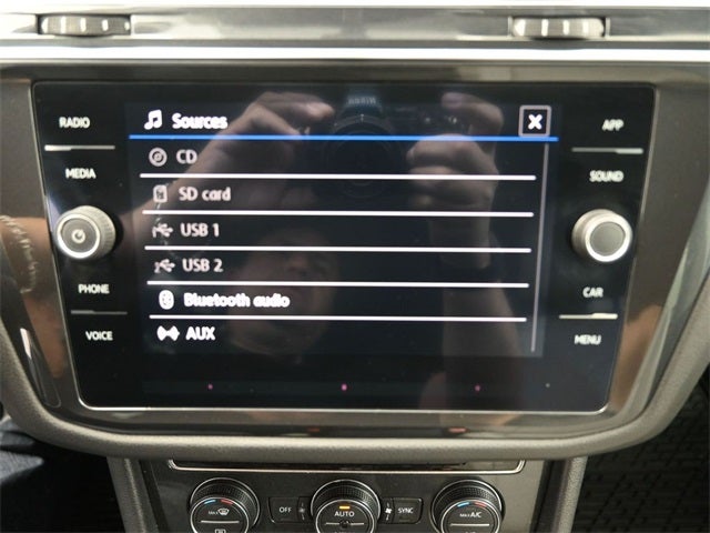 2019 Volkswagen Tiguan 2.0T SE