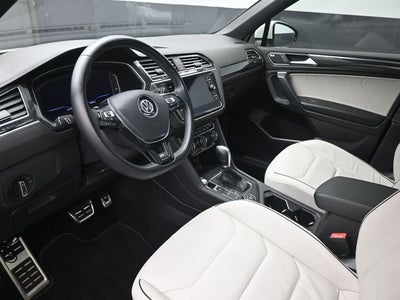 2019 Volkswagen Tiguan 2.0T SEL Premium R-Line 4Motion