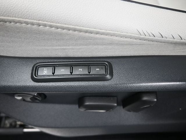 2019 Volkswagen Tiguan 2.0T SEL Premium R-Line 4Motion