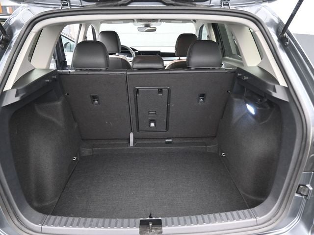 2025 Volkswagen Taos 1.5T SE SE