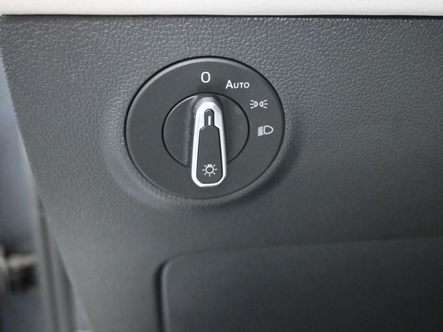 2025 Volkswagen Taos 1.5T SE SE