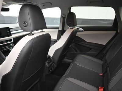 2025 Volkswagen Taos 1.5T SE SE