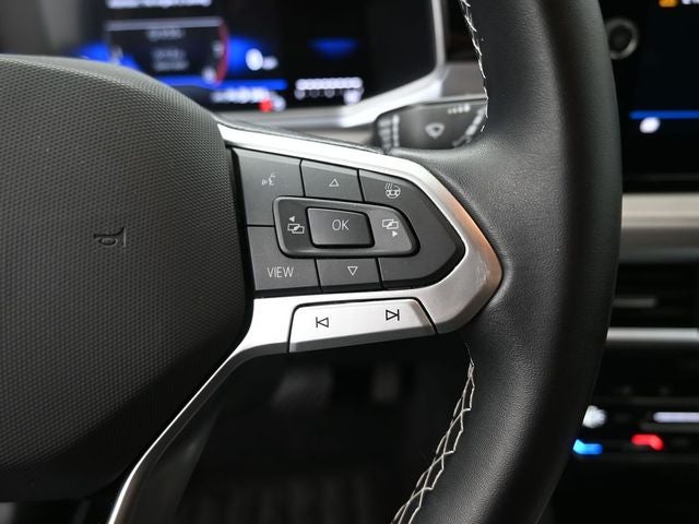 2025 Volkswagen Taos 1.5T SE SE