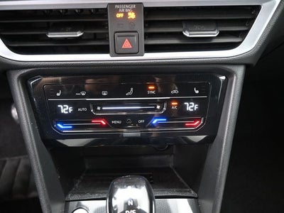 2025 Volkswagen Taos 1.5T SE SE