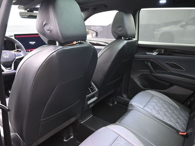 2026 Volkswagen Tiguan 2.0T SEL R-Line Turbo