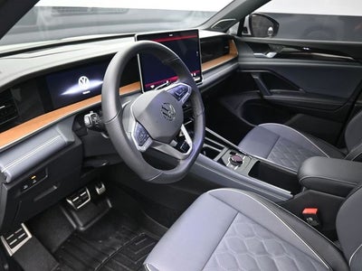 2026 Volkswagen Tiguan 2.0T SEL R-Line Turbo