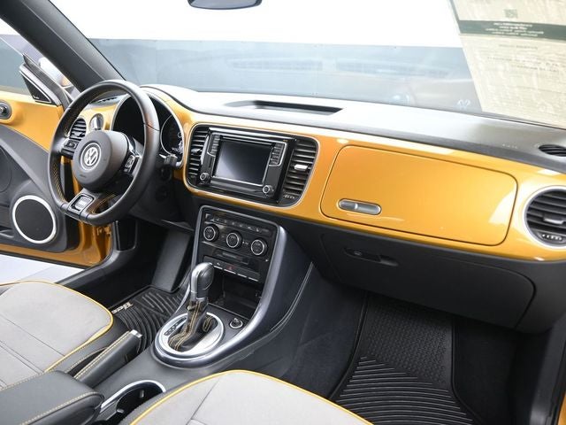 2017 Volkswagen Beetle 1.8T Dune