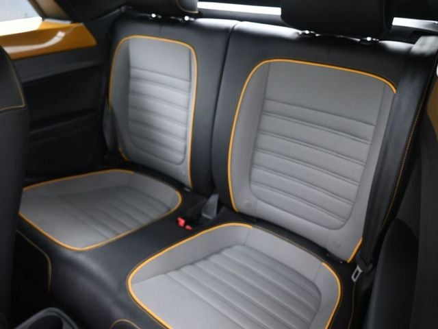 2017 Volkswagen Beetle 1.8T Dune