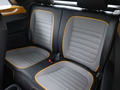 2017 Volkswagen Beetle 1.8T Dune