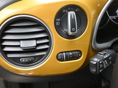 2017 Volkswagen Beetle 1.8T Dune