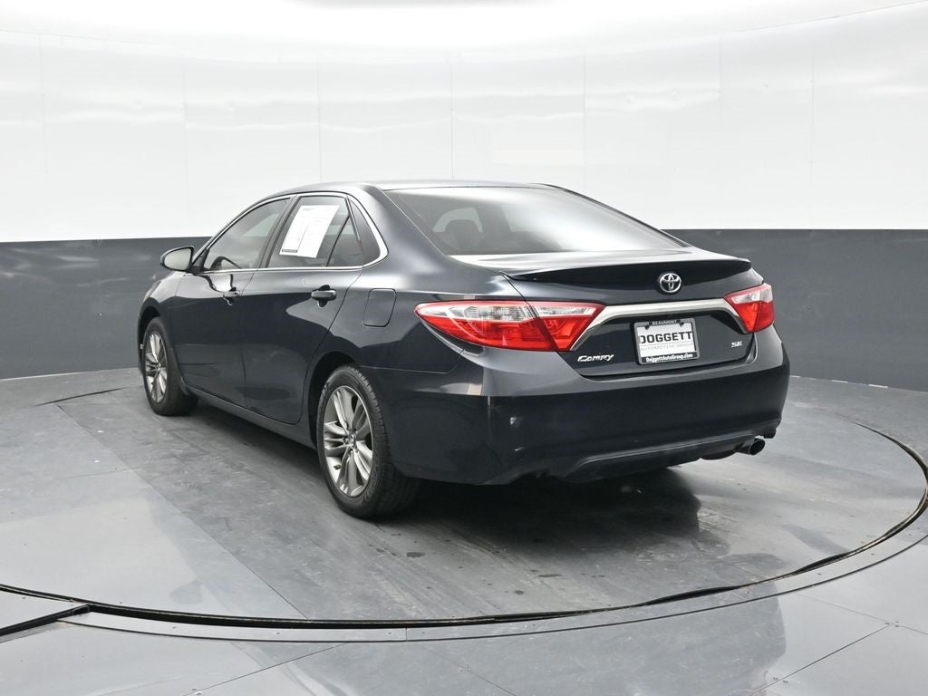 2017 Toyota Camry SE