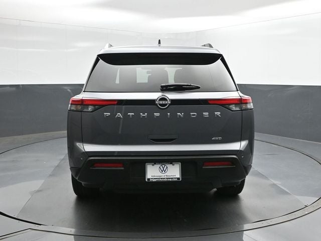 2025 Nissan Pathfinder SV 4WD