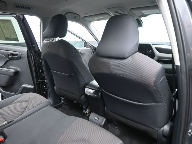 2025 Toyota Highlander LE