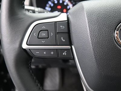 2025 Toyota Highlander LE