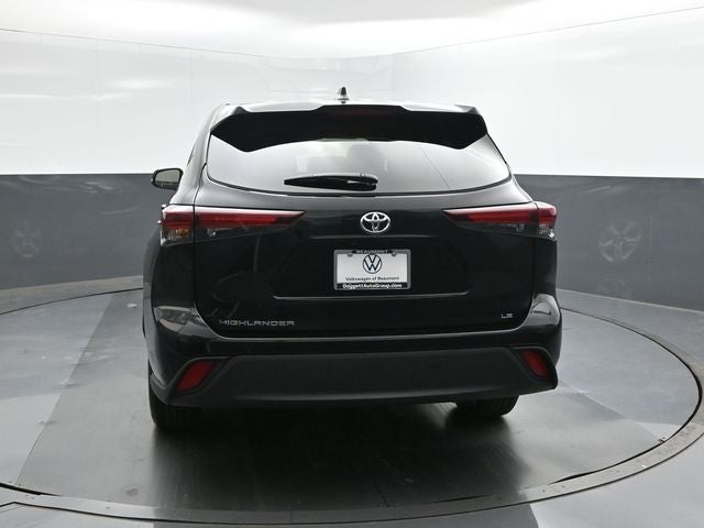 2025 Toyota Highlander LE