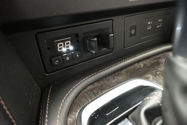 2021 Nissan Armada Platinum