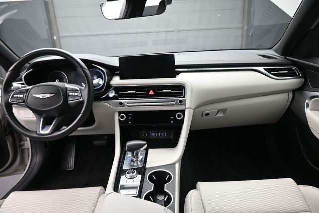 2025 Genesis G70 2.5T