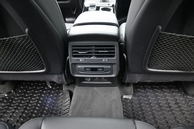 2023 Audi Q7 55 Premium quattro