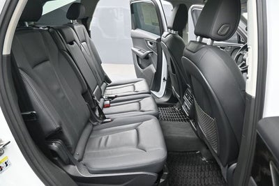 2023 Audi Q7 55 Premium quattro