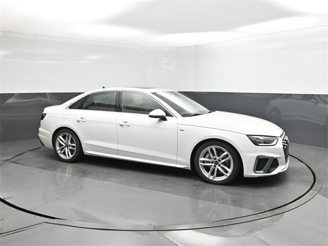 2023 Audi A4 45 S line Premium Plus quattro