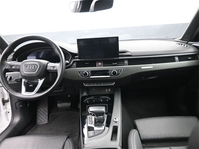 2023 Audi A4 45 S line Premium Plus quattro