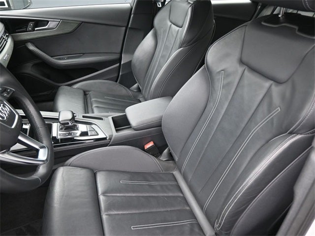 2023 Audi A4 45 S line Premium Plus quattro