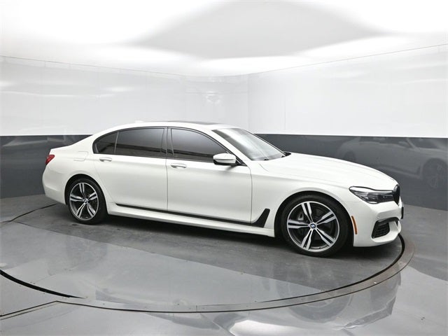 2019 BMW 7 Series 740i