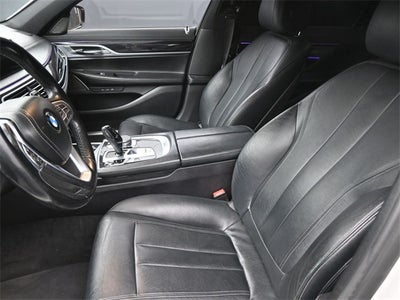 2019 BMW 7 Series 740i