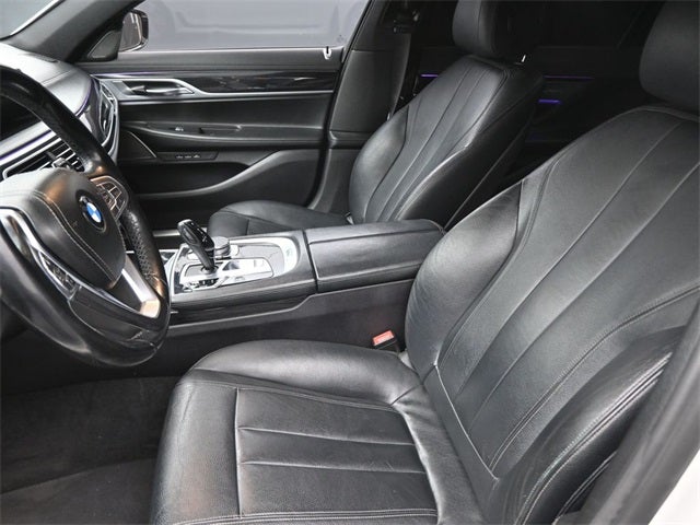 2019 BMW 7 Series 740i