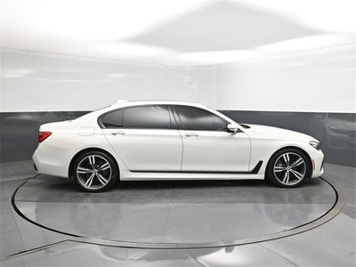 2019 BMW 7 Series 740i