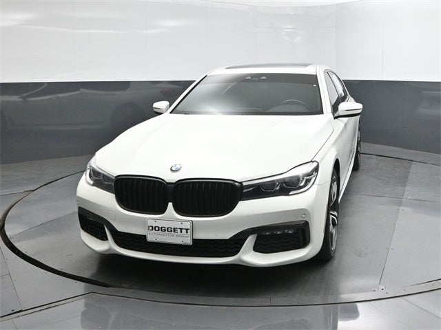 2019 BMW 7 Series 740i