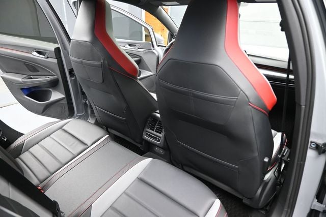 2023 Volkswagen Golf GTI Autobahn