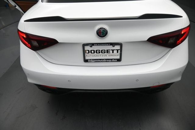 2019 Alfa Romeo Giulia Base