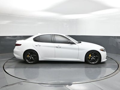 2019 Alfa Romeo Giulia Base