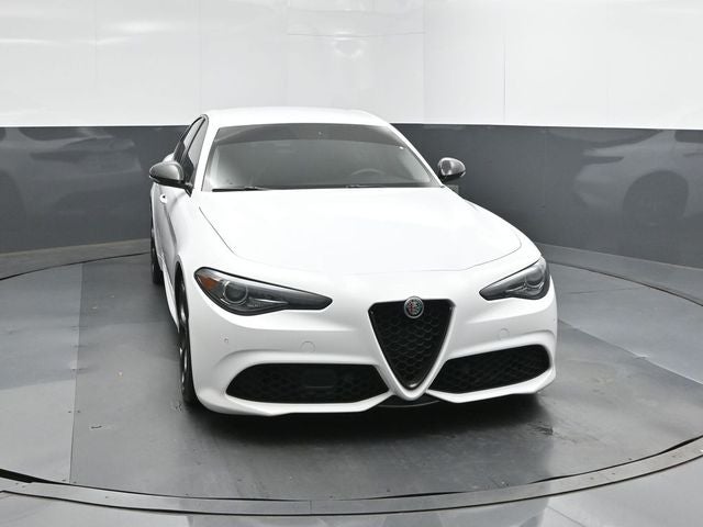 2019 Alfa Romeo Giulia Base