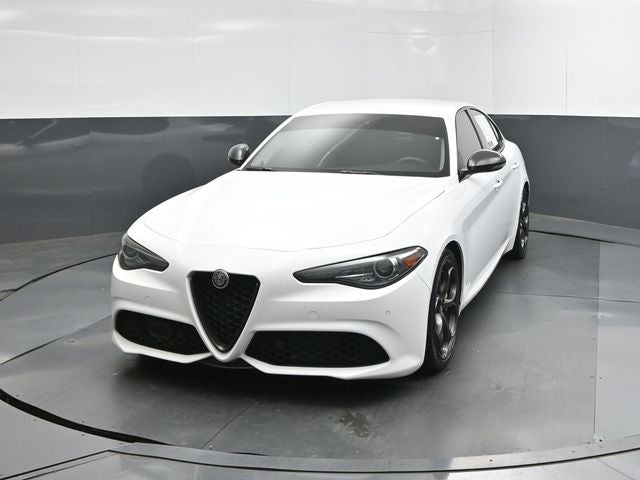 2019 Alfa Romeo Giulia Base