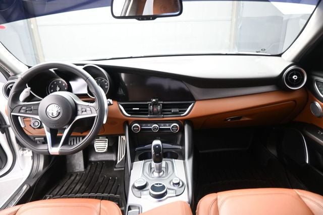 2019 Alfa Romeo Giulia Base