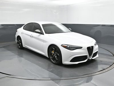 2019 Alfa Romeo Giulia Base