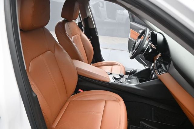 2019 Alfa Romeo Giulia Base