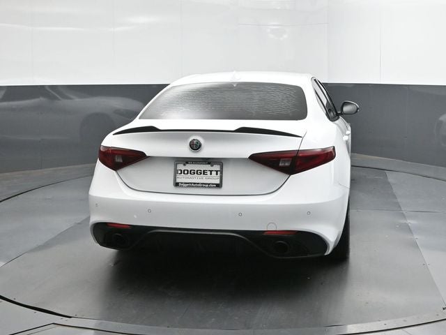 2019 Alfa Romeo Giulia Base