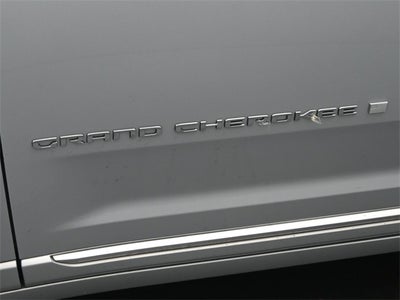 2022 Jeep Grand Cherokee Summit