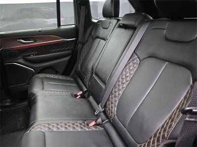 2022 Jeep Grand Cherokee Summit