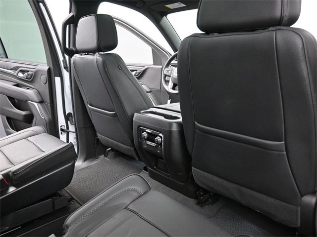 2024 GMC Yukon XL AT4