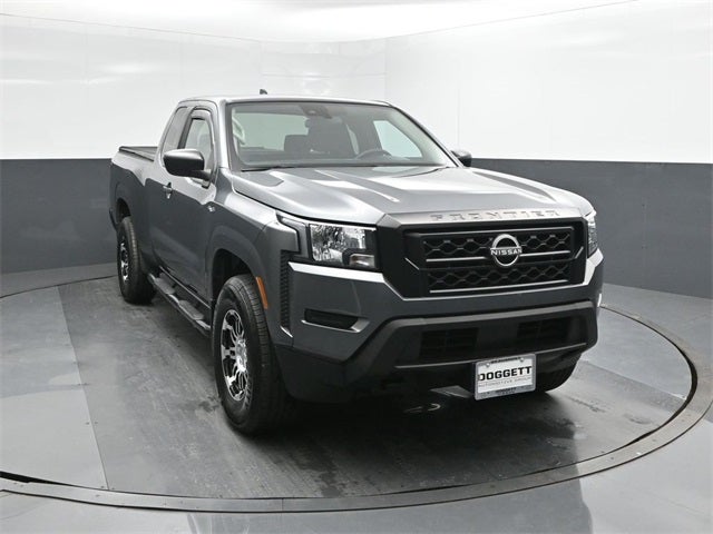2023 Nissan Frontier S