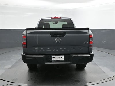 2023 Nissan Frontier S